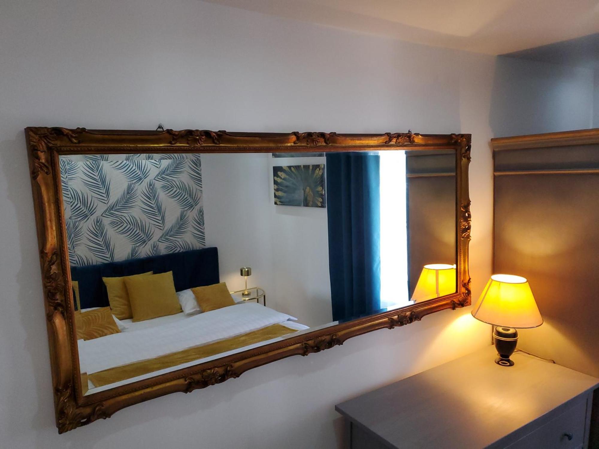 Mirka & Franck Apartment Chic 4" Stars Parking Free, Garage & Wine With Avantages Pack Colmar Buitenkant foto