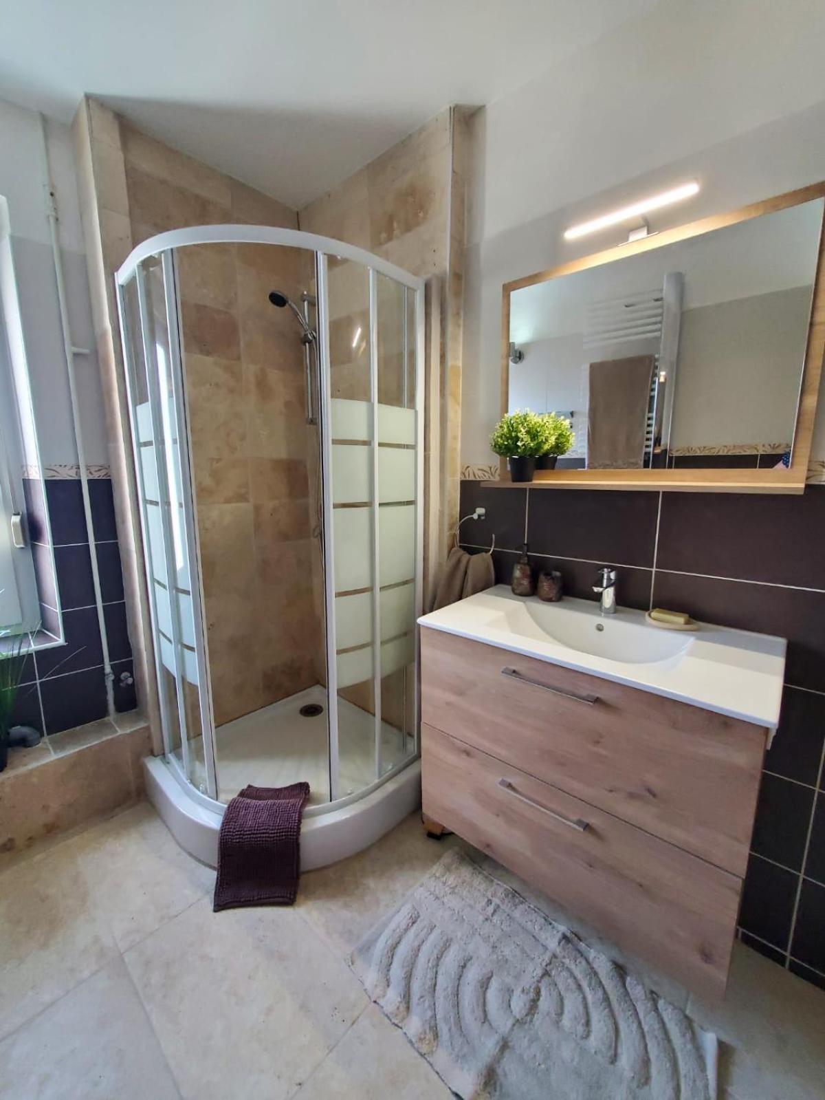 Mirka & Franck Apartment Chic 4" Stars Parking Free, Garage & Wine With Avantages Pack Colmar Buitenkant foto